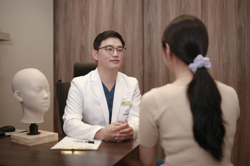 논현역 뉴데이성형외과 병원 내부